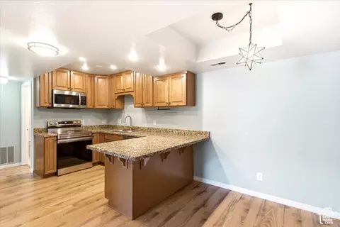 Kitchen - 88 W 50 S # Q-11, Centerville, UT 84014 photo 1 of 3