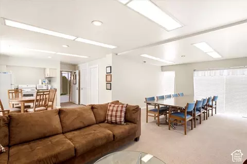 Dining - 88 W 50 S # Q-11, Centerville, UT 84014 photo 1 of 1