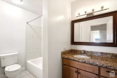 Bath - 88 W 50 S # Q-11, Centerville, UT 84014 photo 2 of 2
