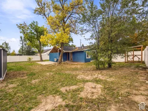 Exterior - 392 E 400 S, Nephi, UT 84648 photo 5 of 6