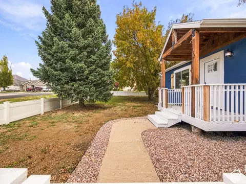 Exterior - 392 E 400 S, Nephi, UT 84648 photo 2 of 6