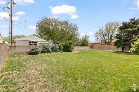 Exterior - 8149 S Jackson St, Midvale, UT 84047 photo 4 of 5