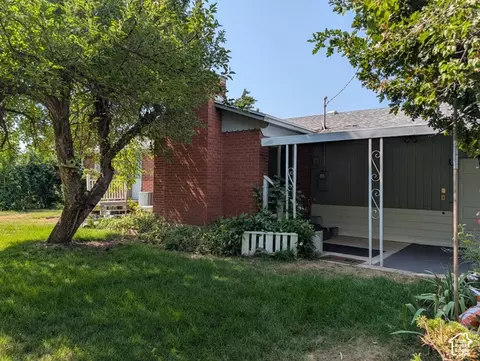 Exterior - 256 E Tennyson Ave, Sandy, UT 84070 photo 2 of 7