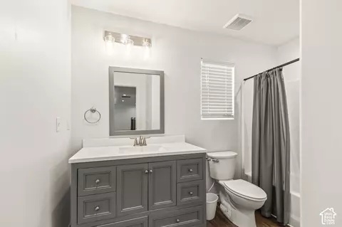 Bath - 954 N 280 E, Elsinore, UT 84724 photo 11 of 11