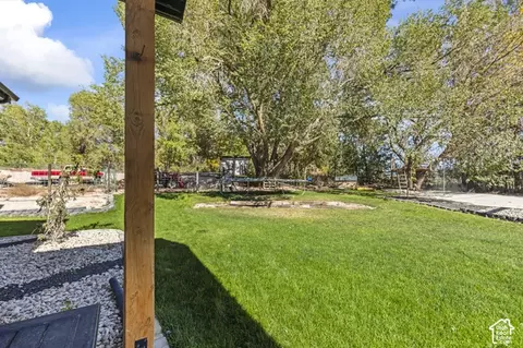 Exterior - 954 N 280 E, Elsinore, UT 84724 photo 12 of 23