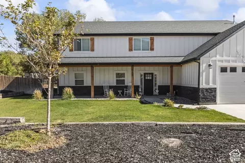 Exterior - 954 N 280 E, Elsinore, UT 84724 photo 3 of 23