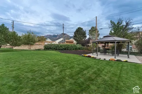 Exterior - 3777 S 2300 E, Millcreek, UT 84109 photo 13 of 33