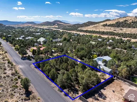 9 Orchard Dr #9, Central, UT 84722 photo 3