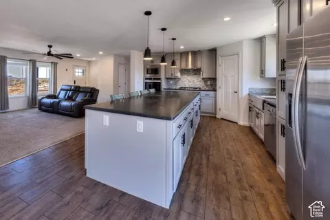 Kitchen - 3461 S Roberts Rd, Moab, UT 84532 photo 2 of 7