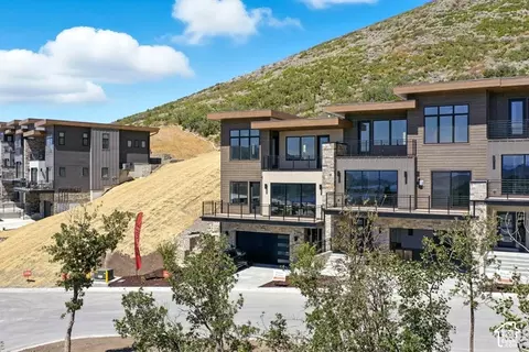 Other - 881 E Grizzly Draw Ct #75, Hideout, UT 84036 photo 2 of 17