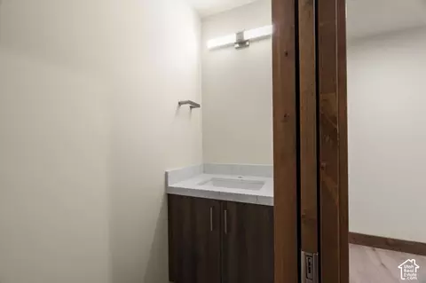 Bath - 5347 E 3450 N #1003, Eden, UT 84310 photo 2 of 4
