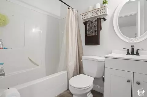 Bath - 3133 E Canyon Loop, Spanish Fork, UT 84660 photo 2 of 3
