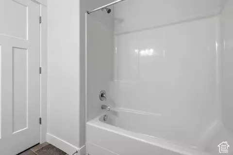 Bath - 13536 S Poole Dr #E202, Riverton, UT 84096 photo 3 of 3