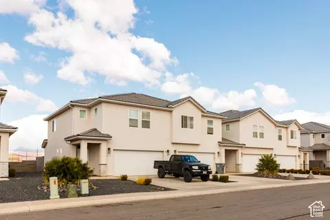 Exterior - 525 E Steeplechase Rd, Washington, UT 84780 photo 3 of 4