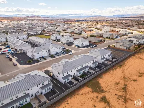 View/Area - 525 E Steeplechase Rd, Washington, UT 84780 photo 6 of 7