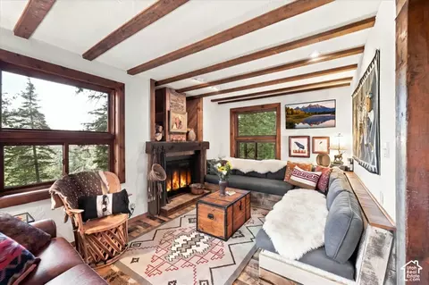 Living - 2882 E Stewart Rd, Sundance, UT 84604 photo 4 of 7