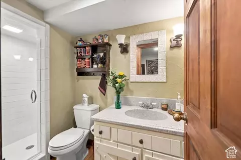 Bath - 2882 E Stewart Rd, Sundance, UT 84604 photo 4 of 4