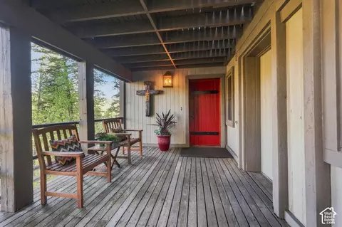Exterior - 2882 E Stewart Rd, Sundance, UT 84604 photo 4 of 12