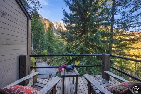 Exterior - 2882 E Stewart Rd, Sundance, UT 84604 photo 9 of 12