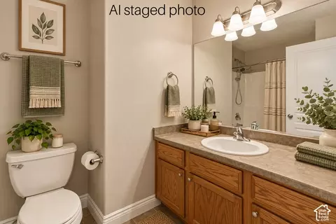 Bath - 1426 S Heather Ln, Syracuse, UT 84075 photo 5 of 6