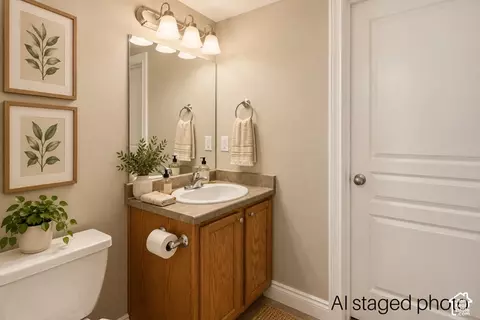 Bath - 1426 S Heather Ln, Syracuse, UT 84075 photo 1 of 6