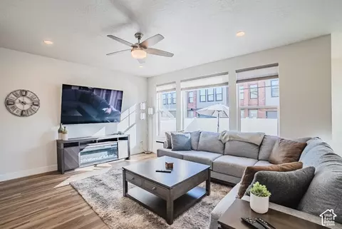 Living - 8033 S 615 E, Sandy, UT 84070 photo 1 of 2