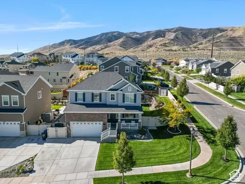 3073 S Tytus Ln, Saratoga Springs, UT 84045