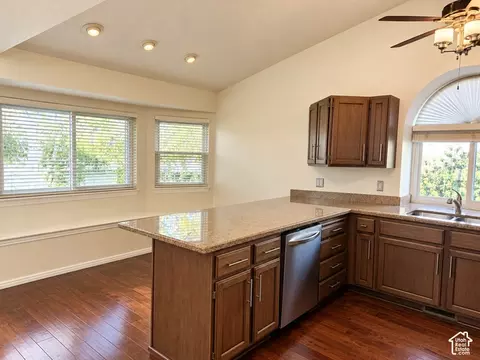 Kitchen - 11976 S Hidden Rd E, Sandy, UT 84092 photo 3 of 3