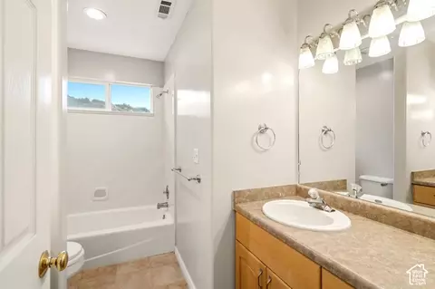 Bath - 7991 S 1925 E, South Weber, UT 84405 photo 5 of 6