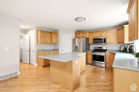 Kitchen - 7991 S 1925 E, South Weber, UT 84405 photo 1 of 5