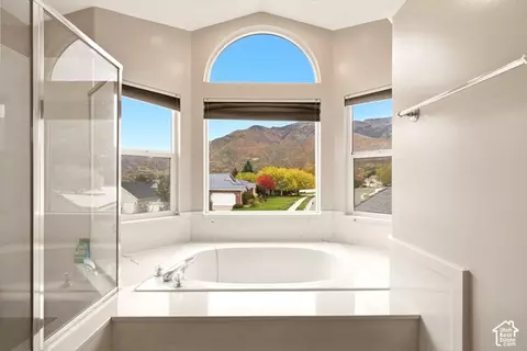 Bath - 7991 S 1925 E, South Weber, UT 84405 photo 3 of 6
