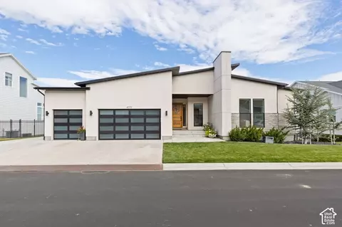 4772 W Juniper Bend Cir, Herriman, UT 84096