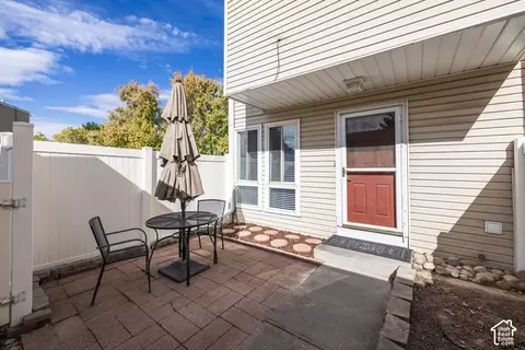 Exterior - 5183 S Gravenstein Park, Murray, UT 84123 photo 6 of 10