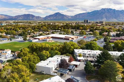 View/Area - 5183 S Gravenstein Park, Murray, UT 84123 photo 1 of 3