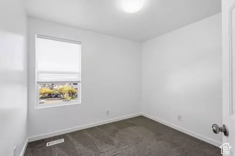 Bedroom - 167 E Irisfield Dr, Draper, UT 84020 photo 3 of 4