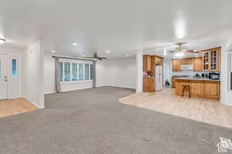 Living - 111 E 9800 S, Salem, UT 84653 photo 2 of 4