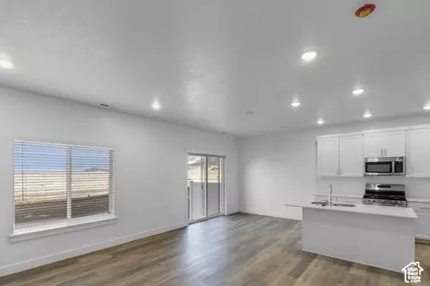 Living - 839 S 380 E, Smithfield, UT 84335 photo 1 of 2