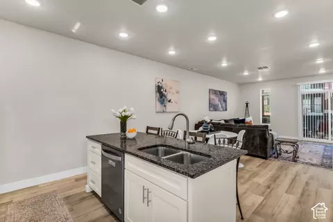 Kitchen - 653 S 450 E, Clearfield, UT 84015 photo 3 of 4