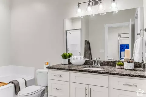 Bath - 653 S 450 E, Clearfield, UT 84015 photo 5 of 5