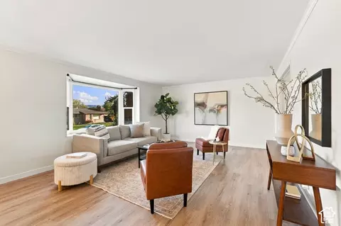 Living - 21 W 6830 S, Murray, UT 84107 photo 1 of 5