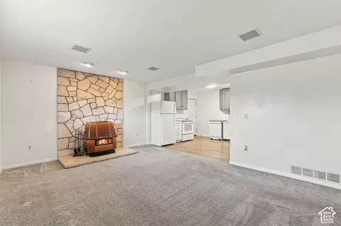 Living - 21 W 6830 S, Murray, UT 84107 photo 5 of 5