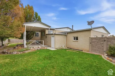 Exterior - 21 W 6830 S, Murray, UT 84107 photo 3 of 6