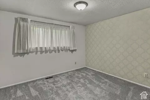 Bedroom - 3082 N 425 E, North Ogden, UT 84414 photo 7 of 8