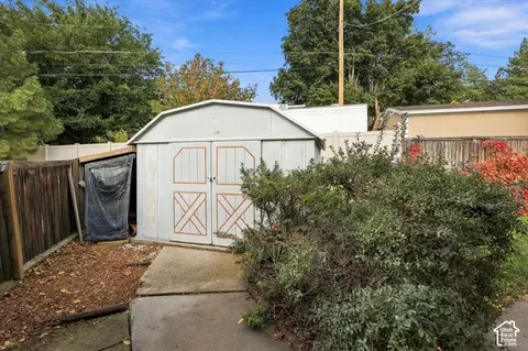 Exterior - 3082 N 425 E, North Ogden, UT 84414 photo 6 of 14