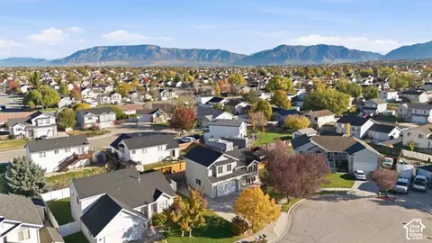 View/Area - 4106 W 4875 S, Roy, UT 84067 photo 3 of 10