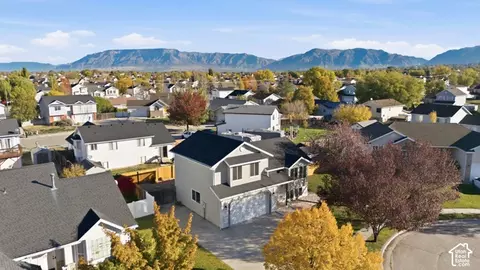 View/Area - 4106 W 4875 S, Roy, UT 84067 photo 2 of 10