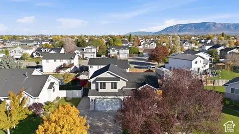 View/Area - 4106 W 4875 S, Roy, UT 84067 photo 1 of 10