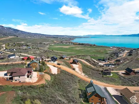 1424 N Broad Hollow Rd #T 7, Garden City, UT 84028