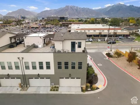 View/Area - 5427 S Wilco Way, Murray, UT 84123 photo 2 of 3