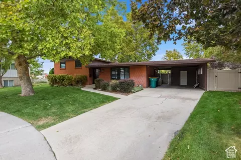 Exterior - 882 E 460 S, Orem, UT 84097 photo 2 of 6